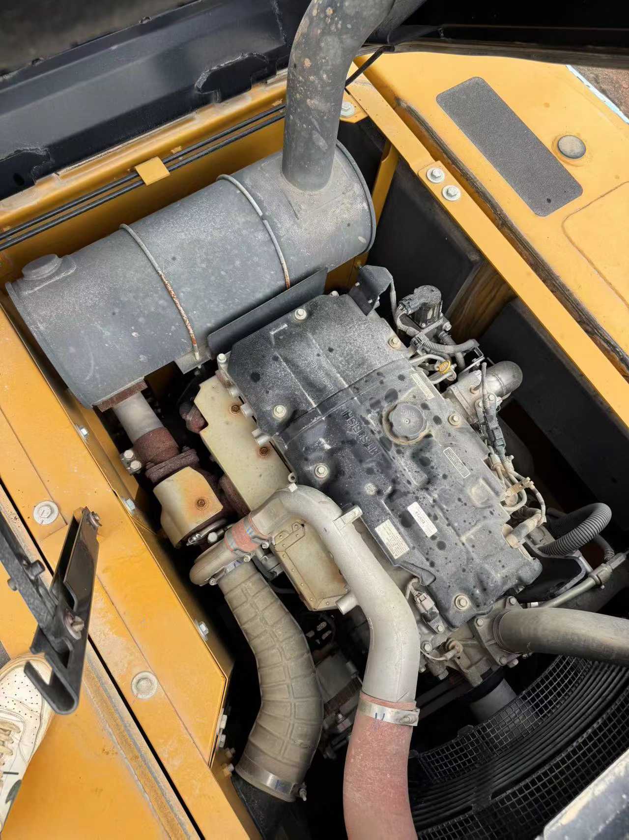 Used Sany SY200C Excavator 2022 Model / 3