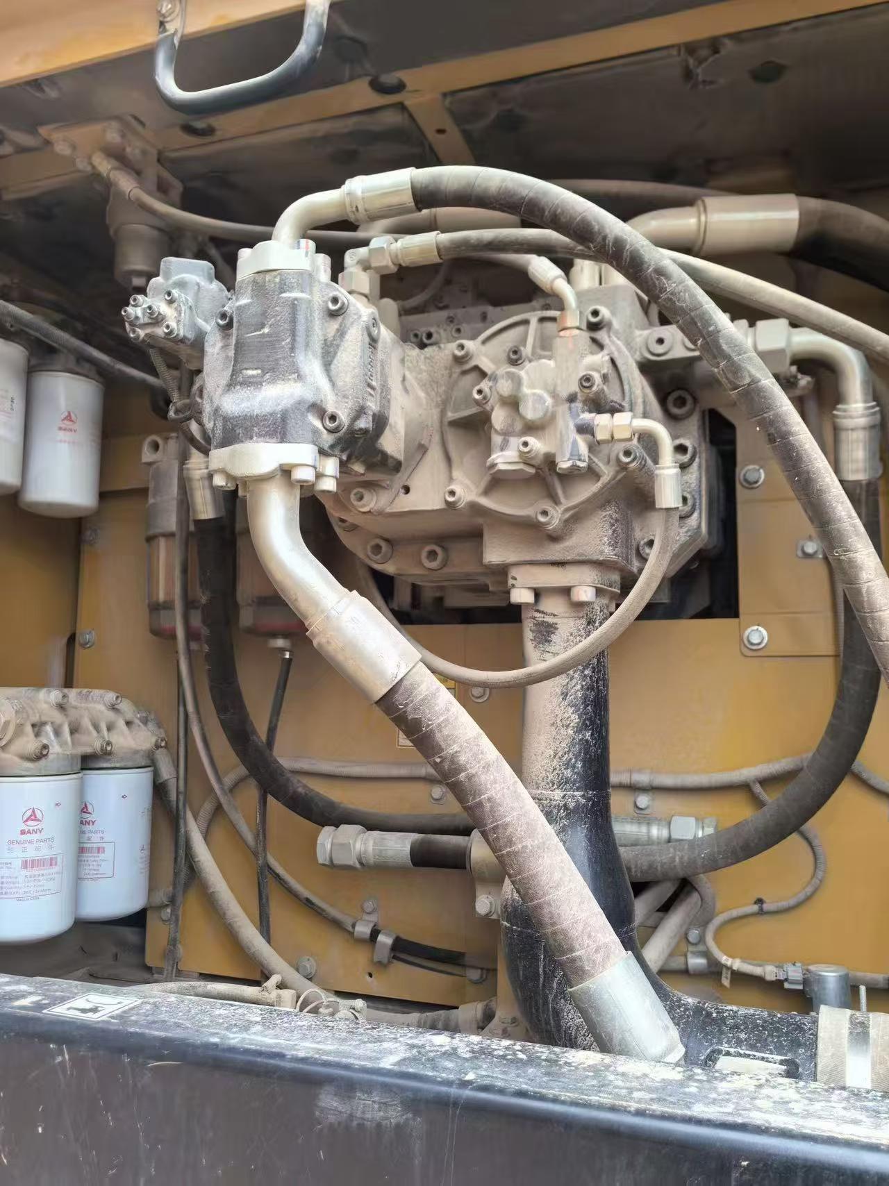 Used Sany SY550H Excavator 2024 Model / 9