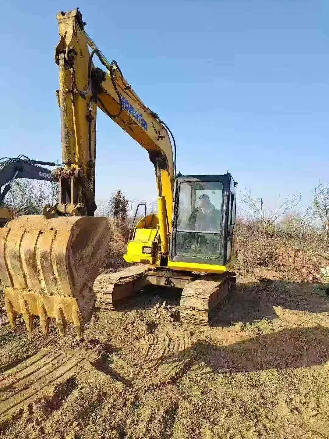 Used Komatsu PC70-8 Excavator 2016 Model / 3
