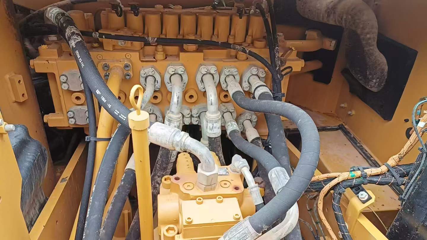 Used Caterpillar 320GC Excavator 2021 Model / 7