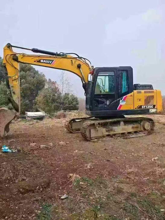 Buy Sany SY125C Used Excavator / 1