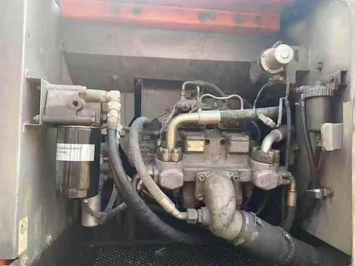 Used Hitachi ZX260-3G Excavator 2015 Model / 4