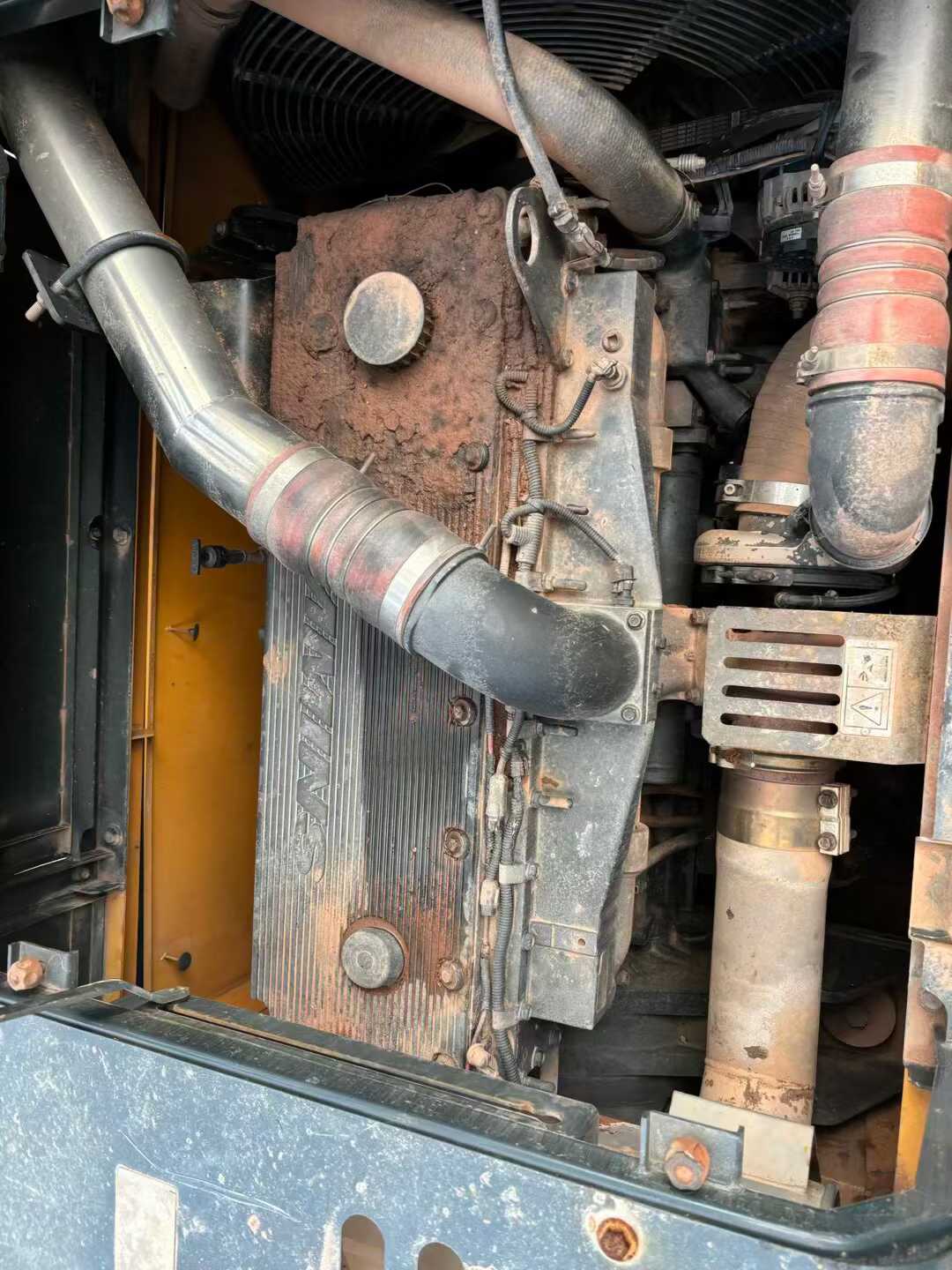 Used Hyundai R485LVS Excavator 2018 Model / 4