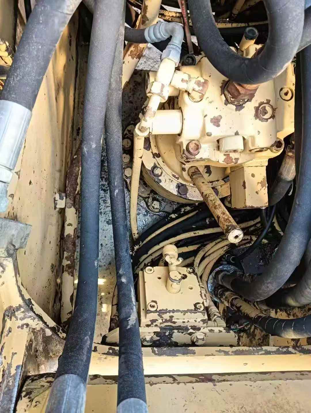 Used Caterpillar 312V2 Excavator 2016 Model / 9