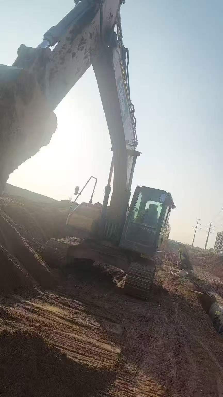 Used XCMG XE200 Excavator 2025 Model / 7