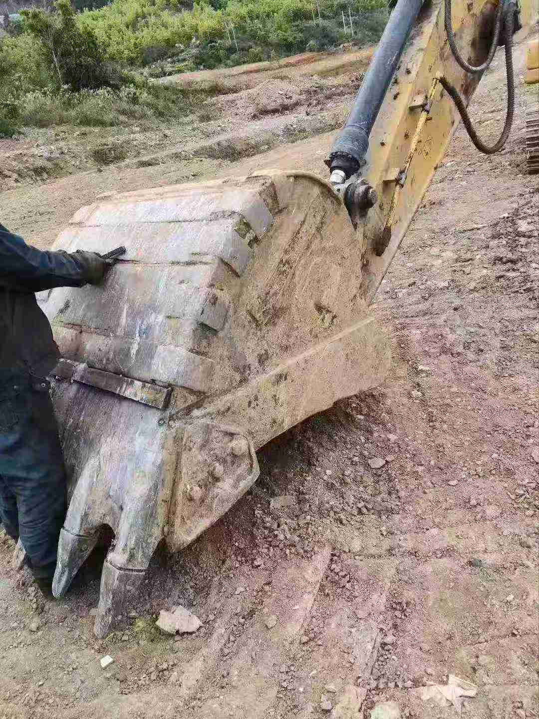 Used Caterpillar 320A Excavator 2016 Model / 3