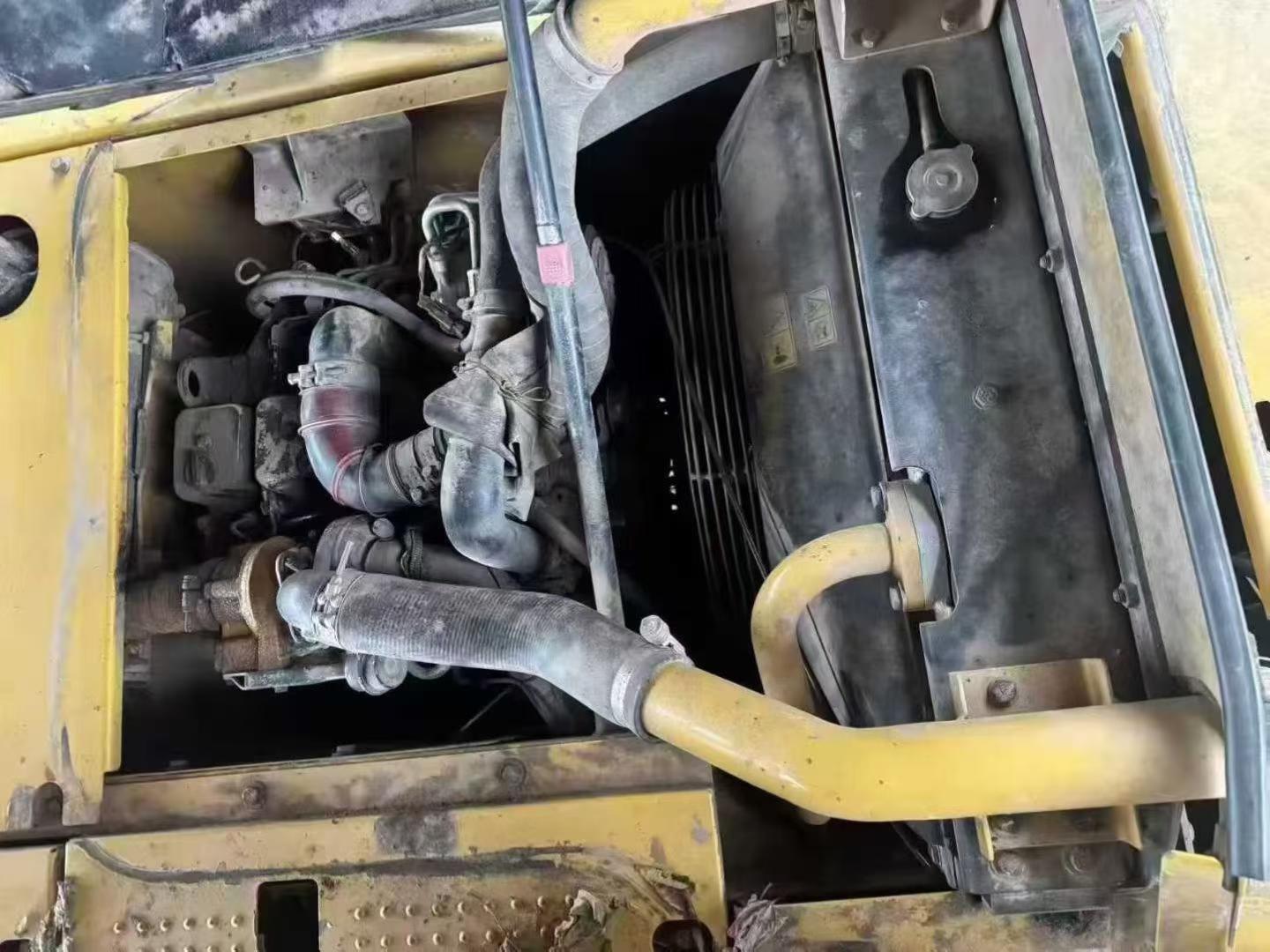 Used Caterpillar M318 Excavator 2013 Model / 3