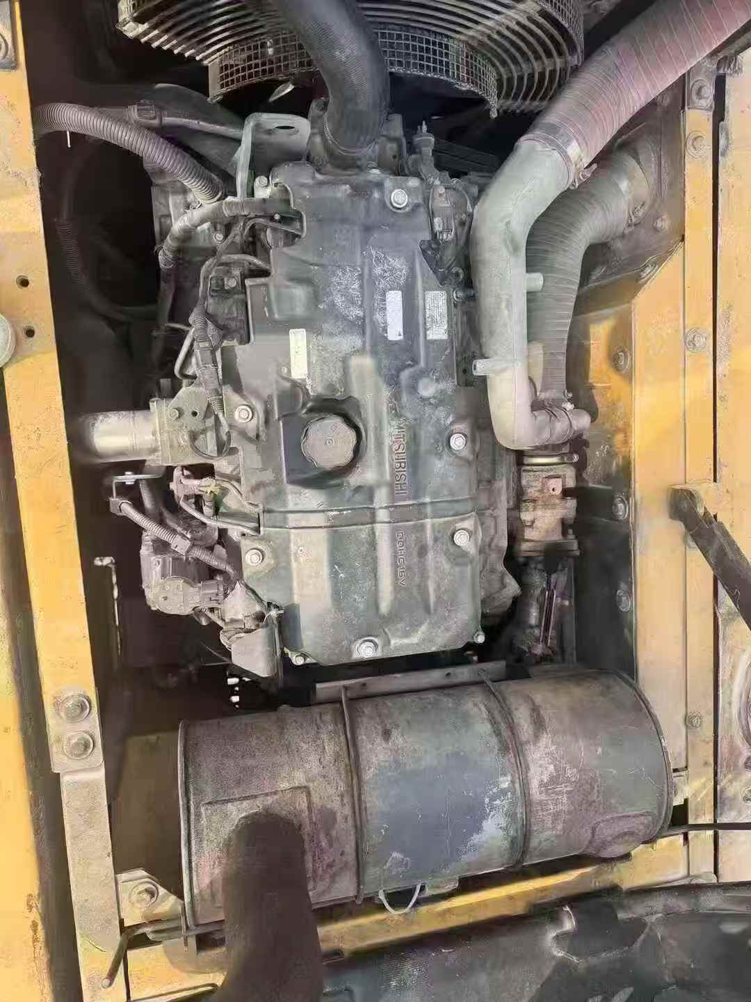 Used Sany SY215C Excavator 2017 Model / 4