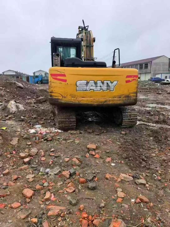 Buy Sany SY135-8S Used Excavator / 1