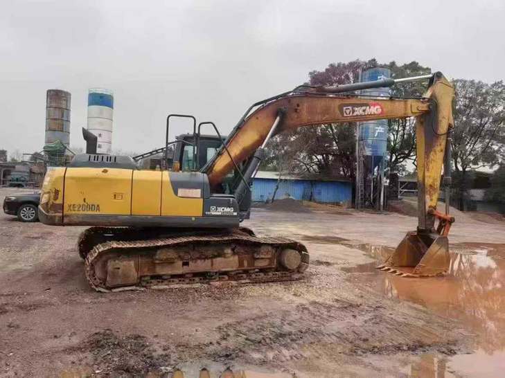 Buy XCMG XE200DA Used Excavator / 1