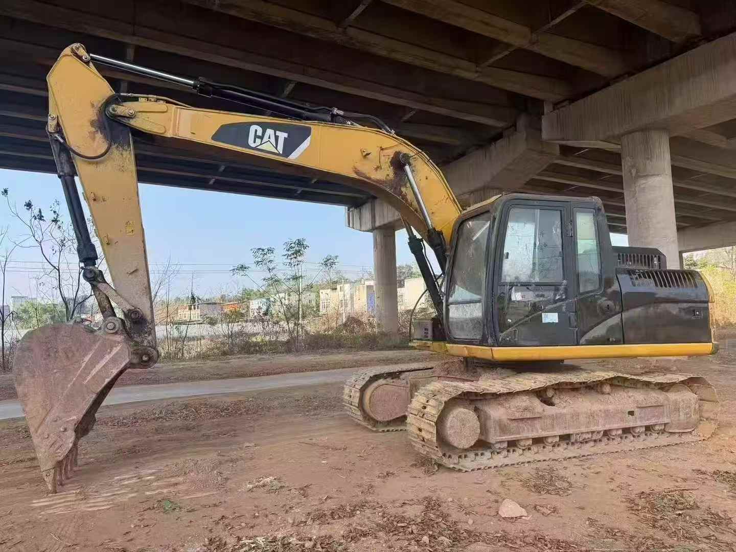 Used Caterpillar M318 Excavator 2013 Model / 3