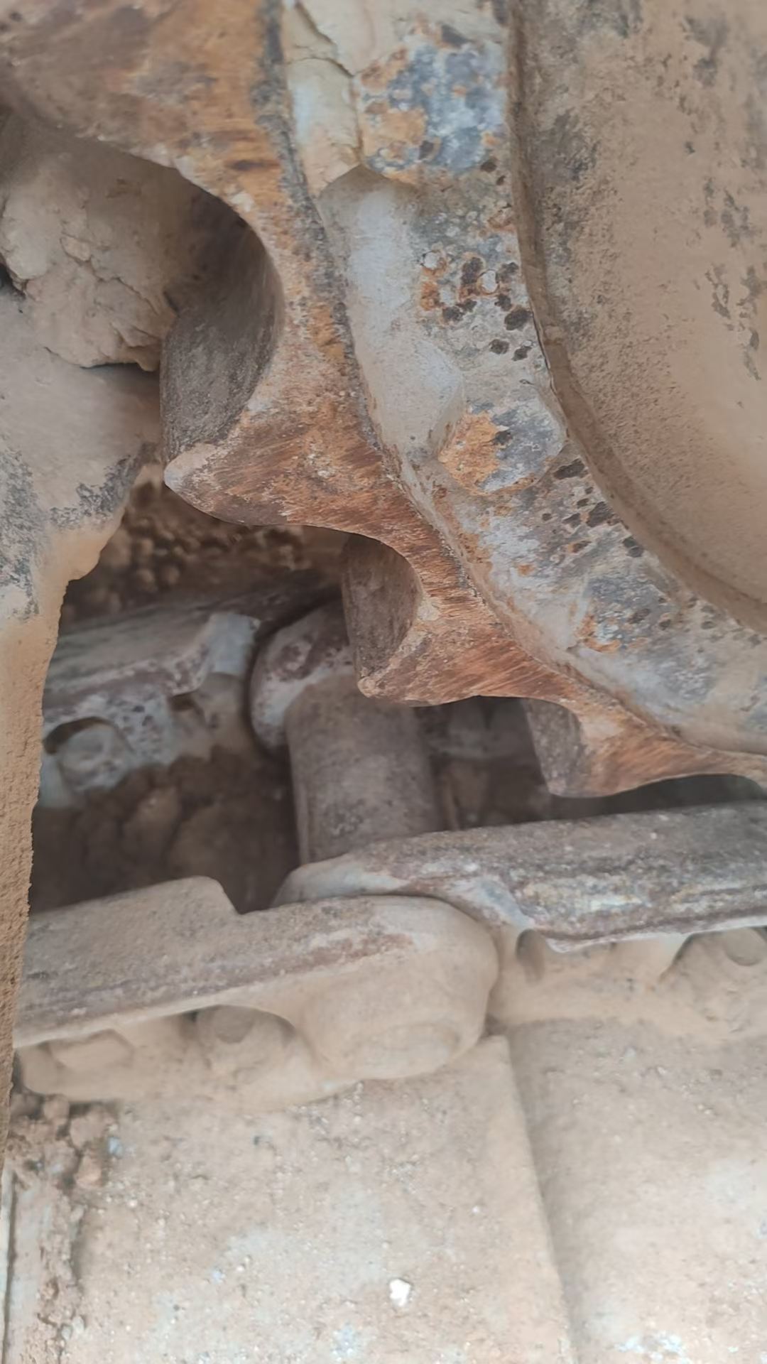 Used Komatsu PC200-7 Excavator 2016 Model / 3