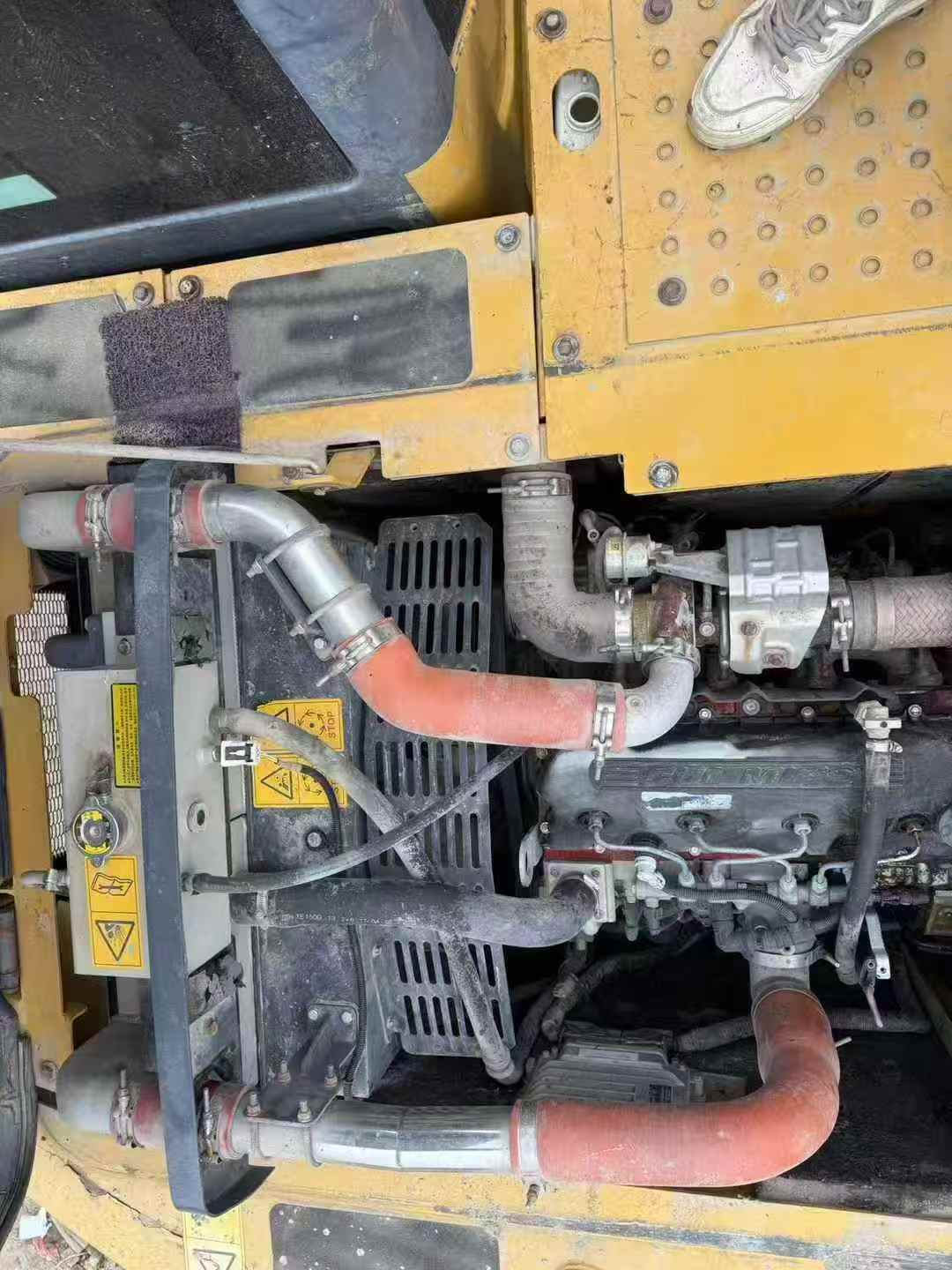 Used XCMG XE135B Excavator 2017 Model / 3