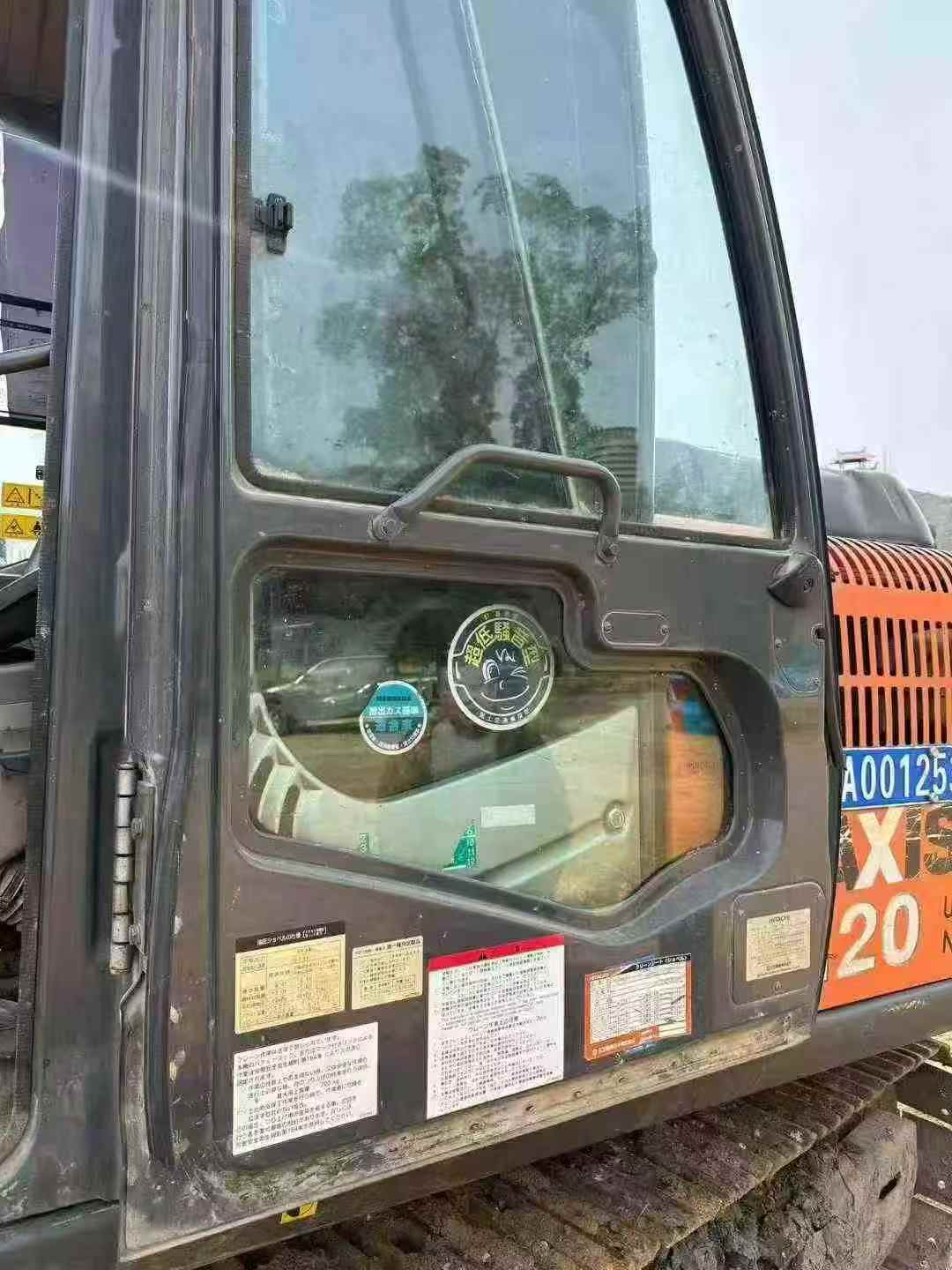 Used Hitachi EX120-3 Excavator 2016 Model / 3