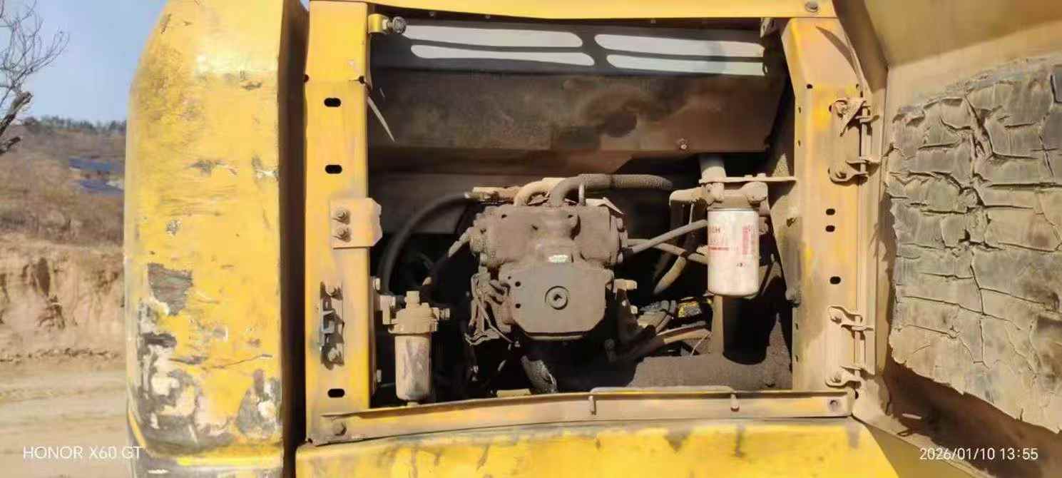 Used Komatsu PC200-7 Excavator 2016 Model / 4