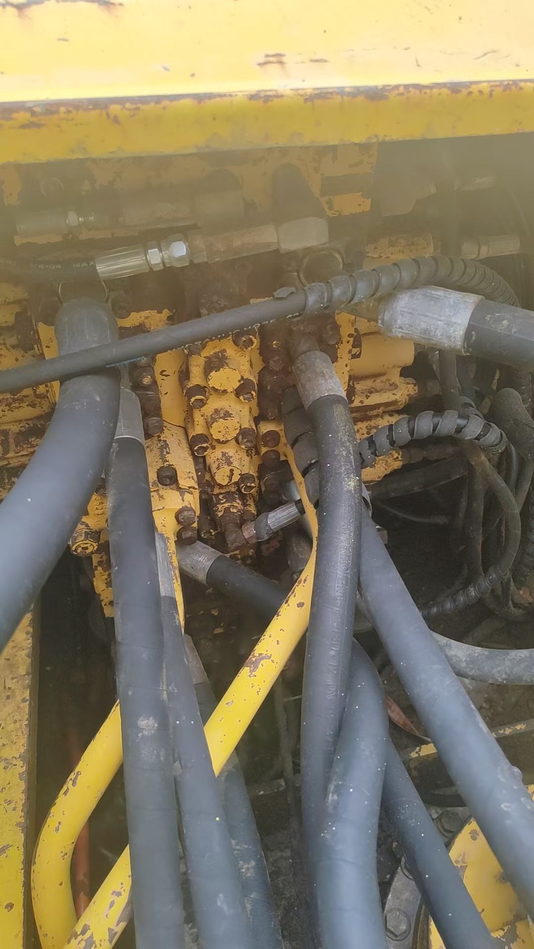 Used Komatsu PC200-7 Excavator 2016 Model / 7