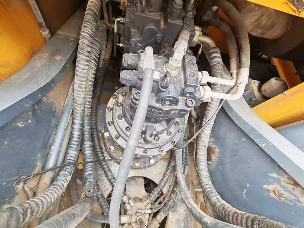 Used XCMG XE370 Excavator 2021 Model / 4