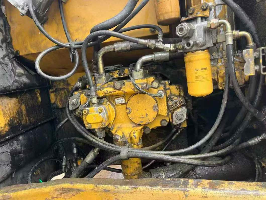 Used Caterpillar 320A Excavator 2016 Model / 5