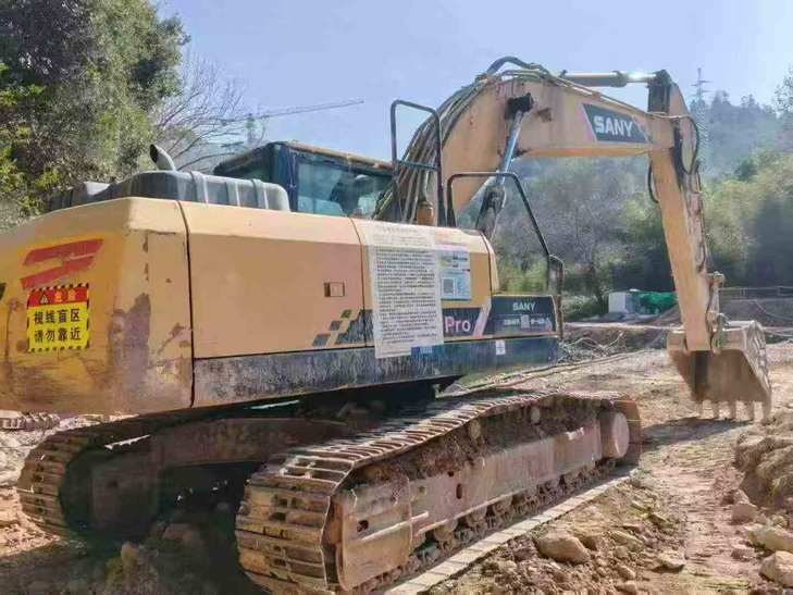 Buy Sany SY215H Used Excavator / 1