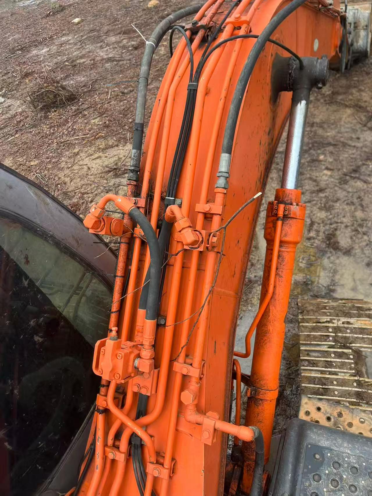 Used Hitachi EX120 Excavator 2016 Model / 9