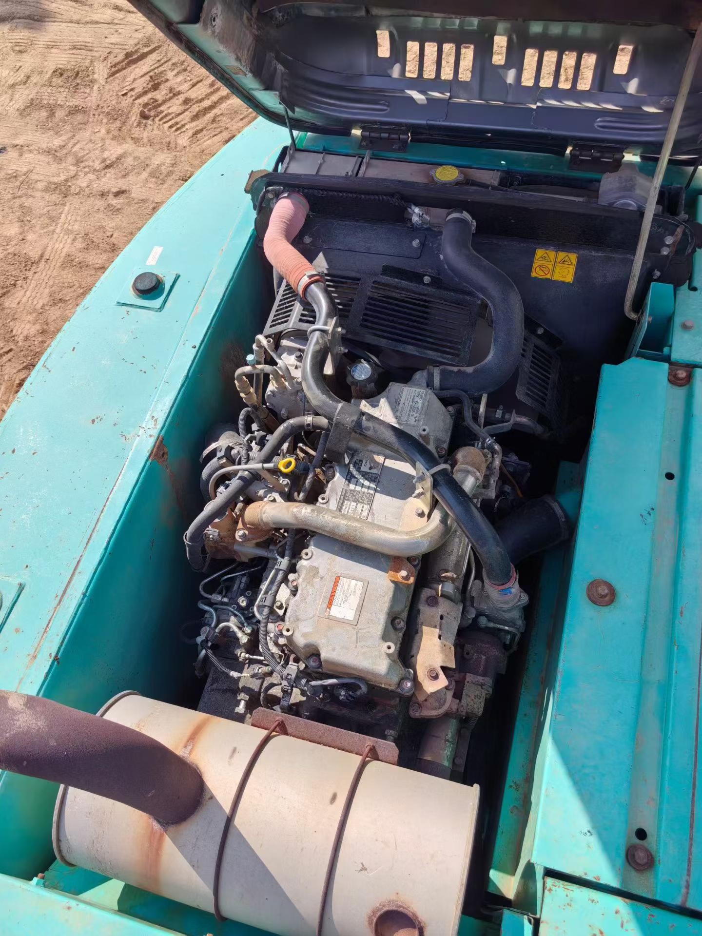 Used Kobelco SK210-6 Excavator 2016 Model / 8