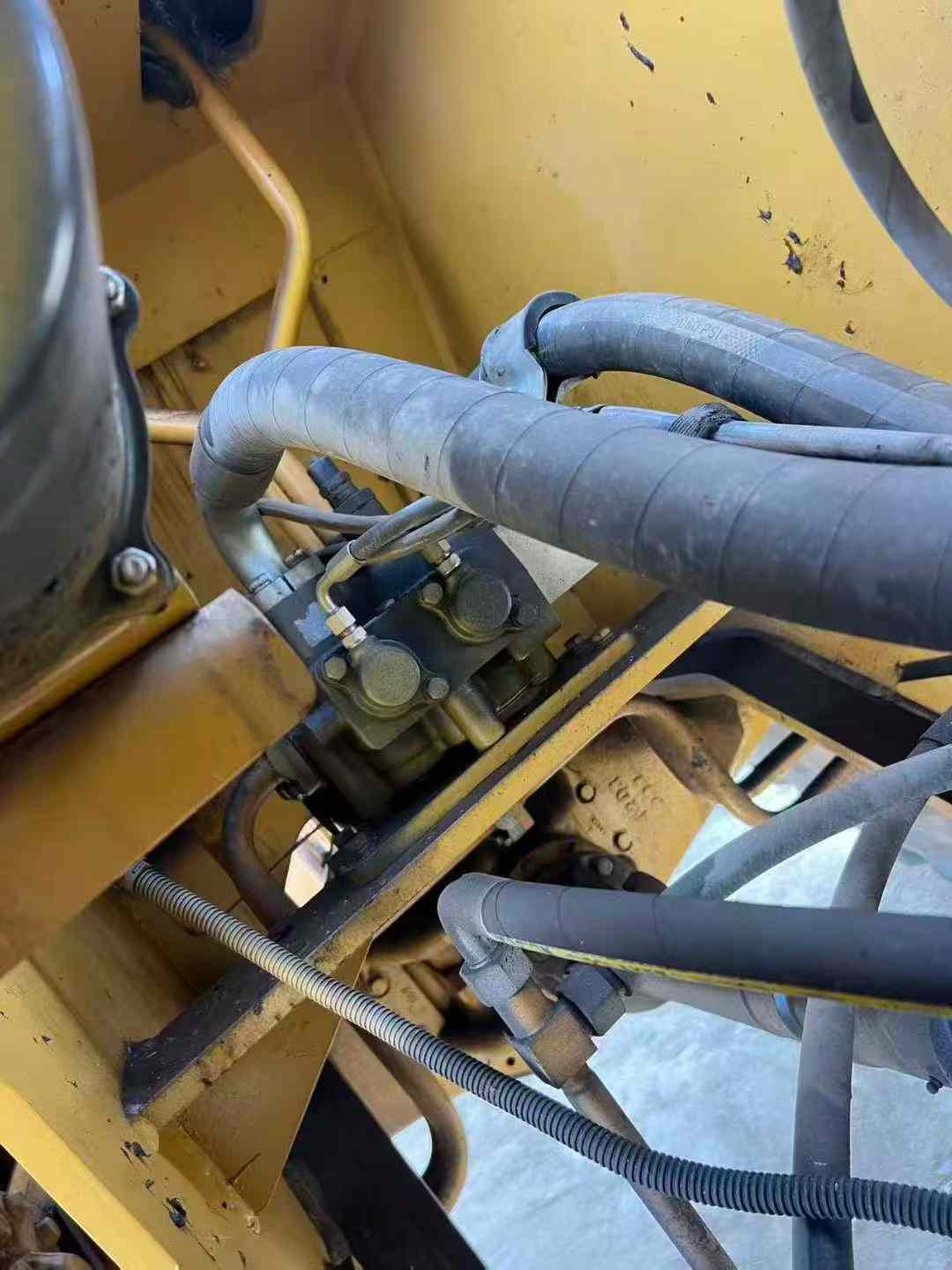 Buy Lonking LG863H Used Loader / 8