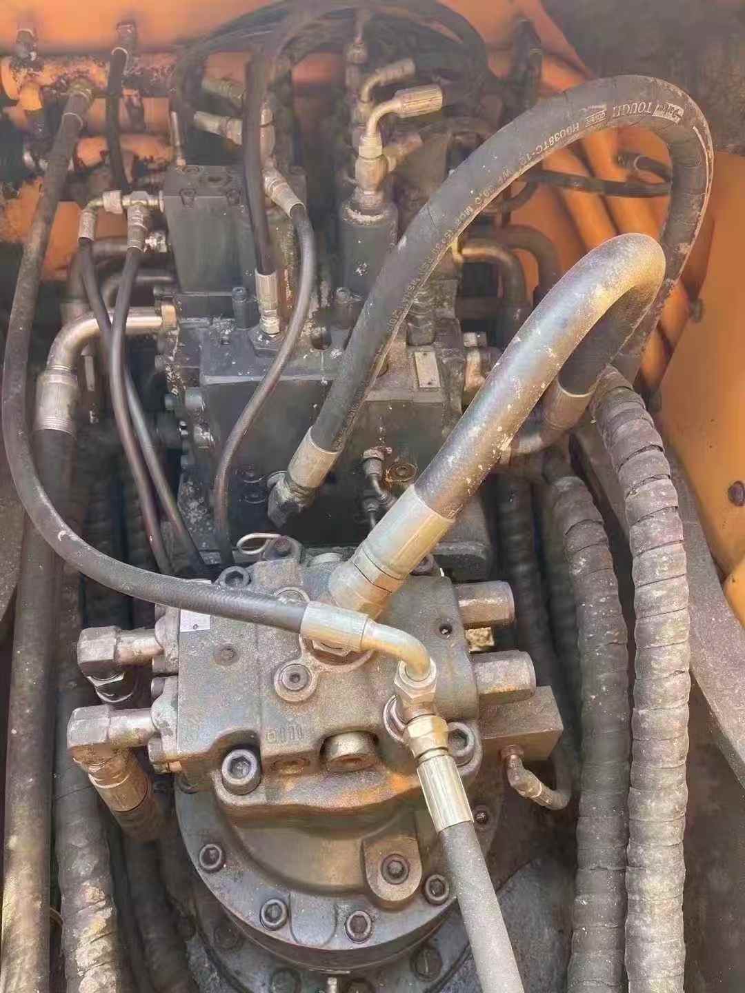 Used Hyundai R220-5 Excavator 2016 Model / 9