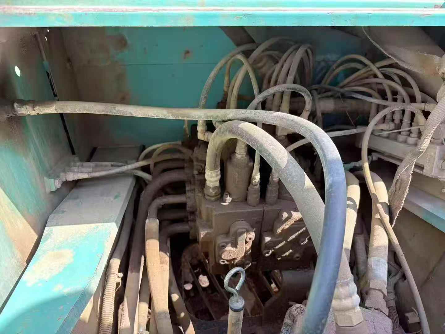 Used Kobelco SK250-6 Excavator 2010 Model / 5