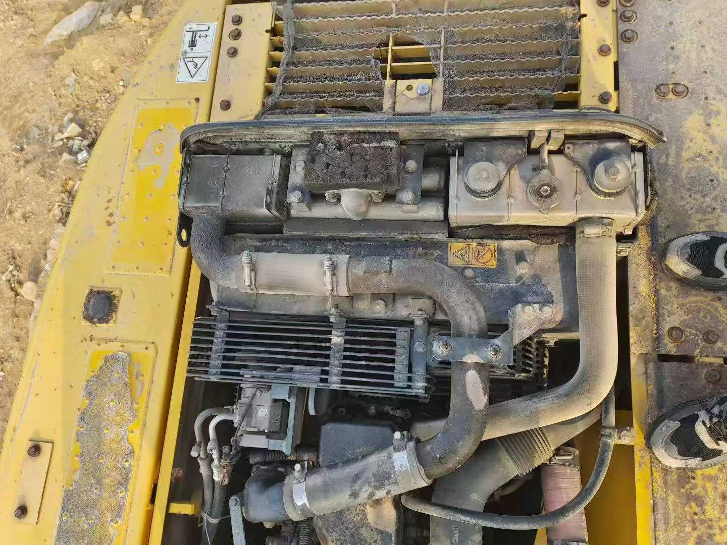 Used Komatsu PC210 Excavator 2011 Model / 5