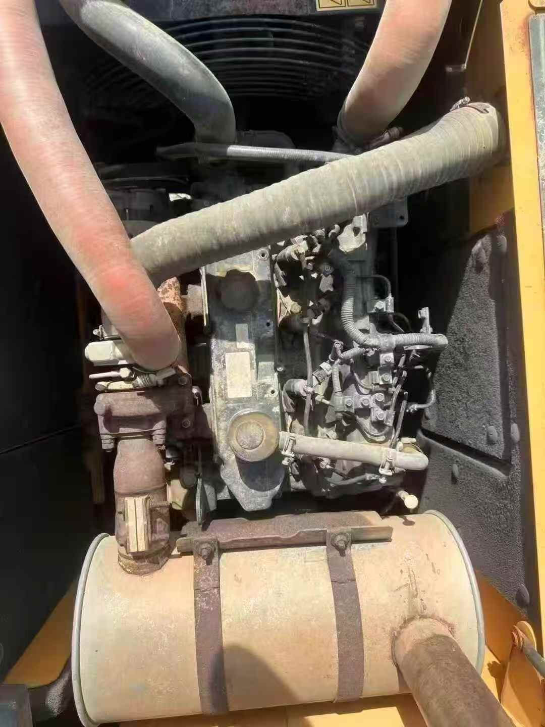 Used Hyundai R110VS Excavator 2018 Model / 3