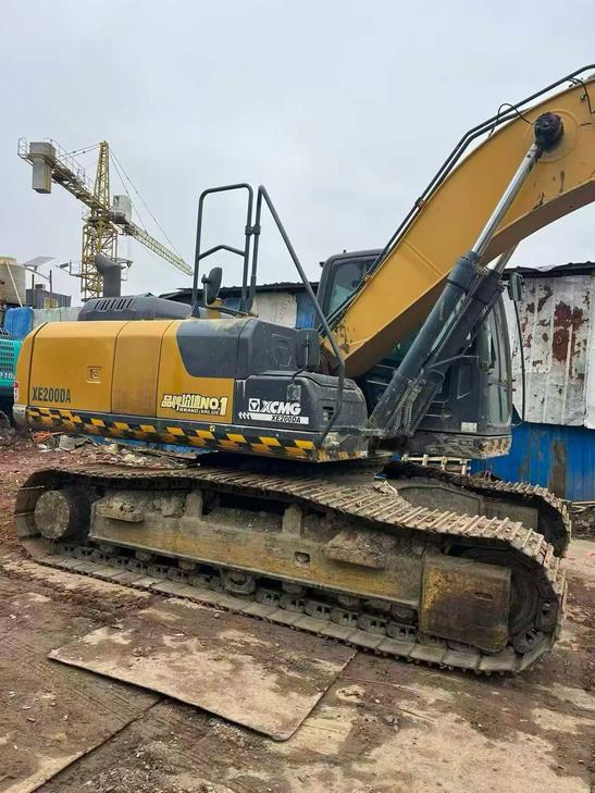 Buy XCMG XE200 Used Excavator / 1