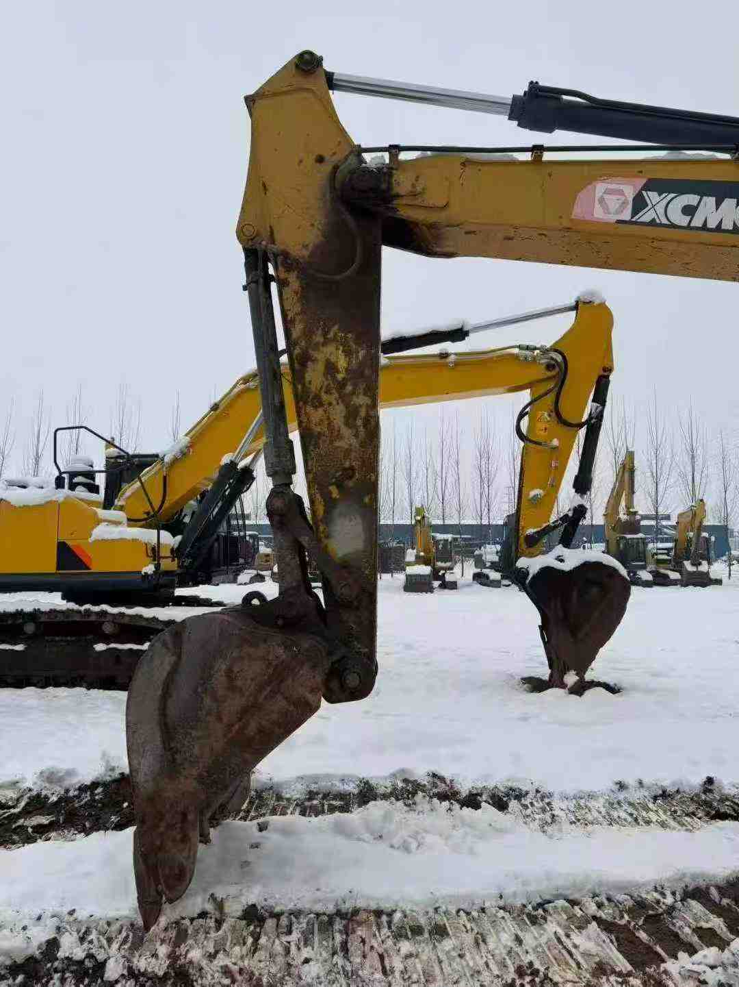 Used XCMG XE200 Excavator 2019 Model / 3