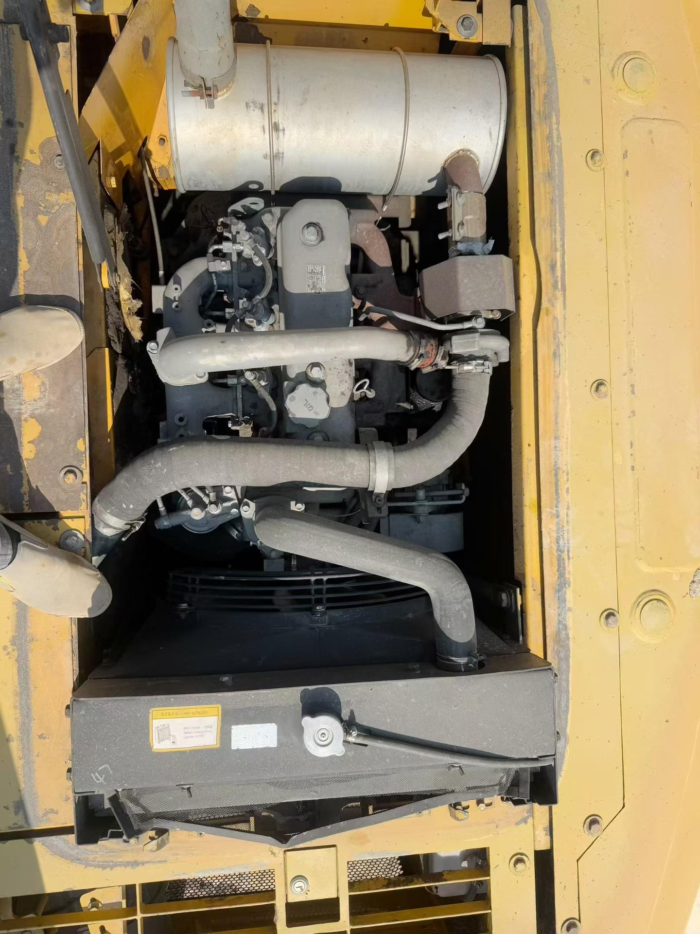 Used Sany SY135-8S Excavator 2016 Model / 8