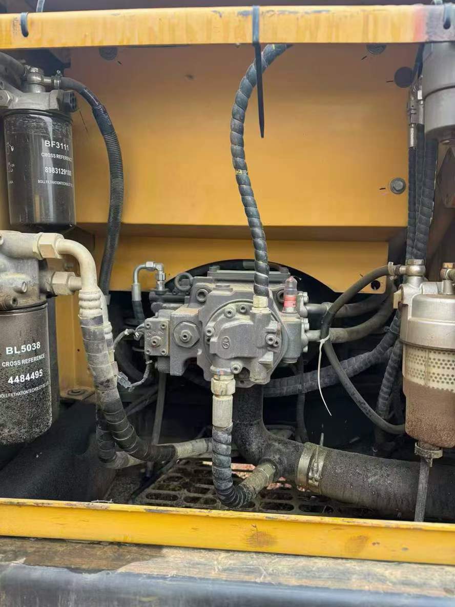 Used Sany SY135-8S Excavator 2019 Model / 9