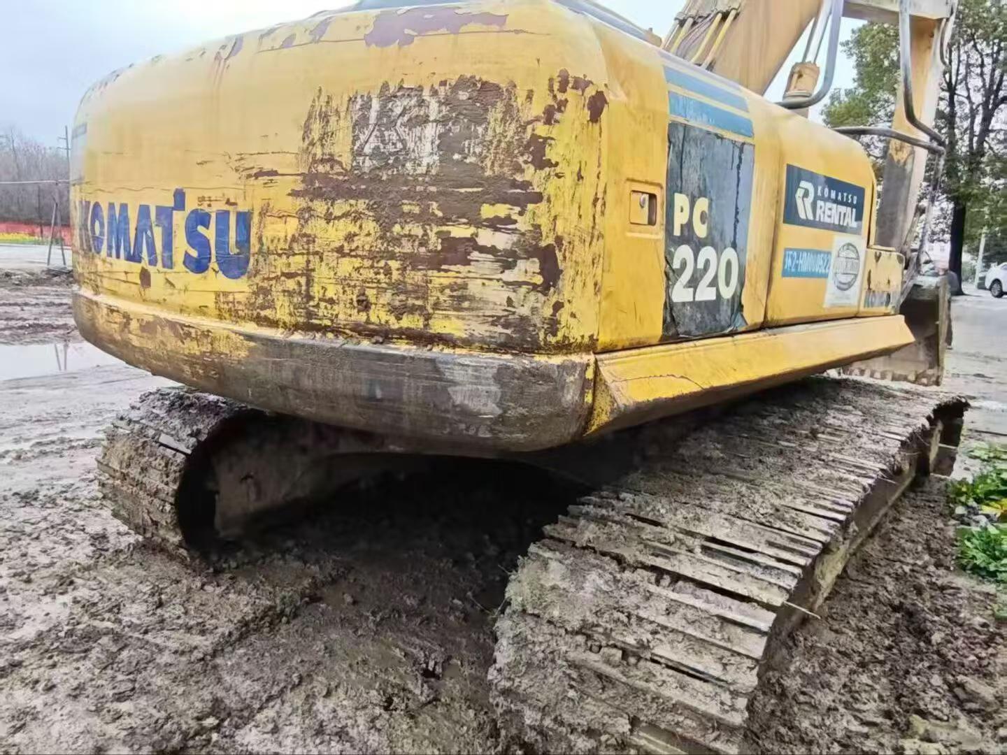 Used Komatsu PC220-7 Excavator 2016 Model / 4
