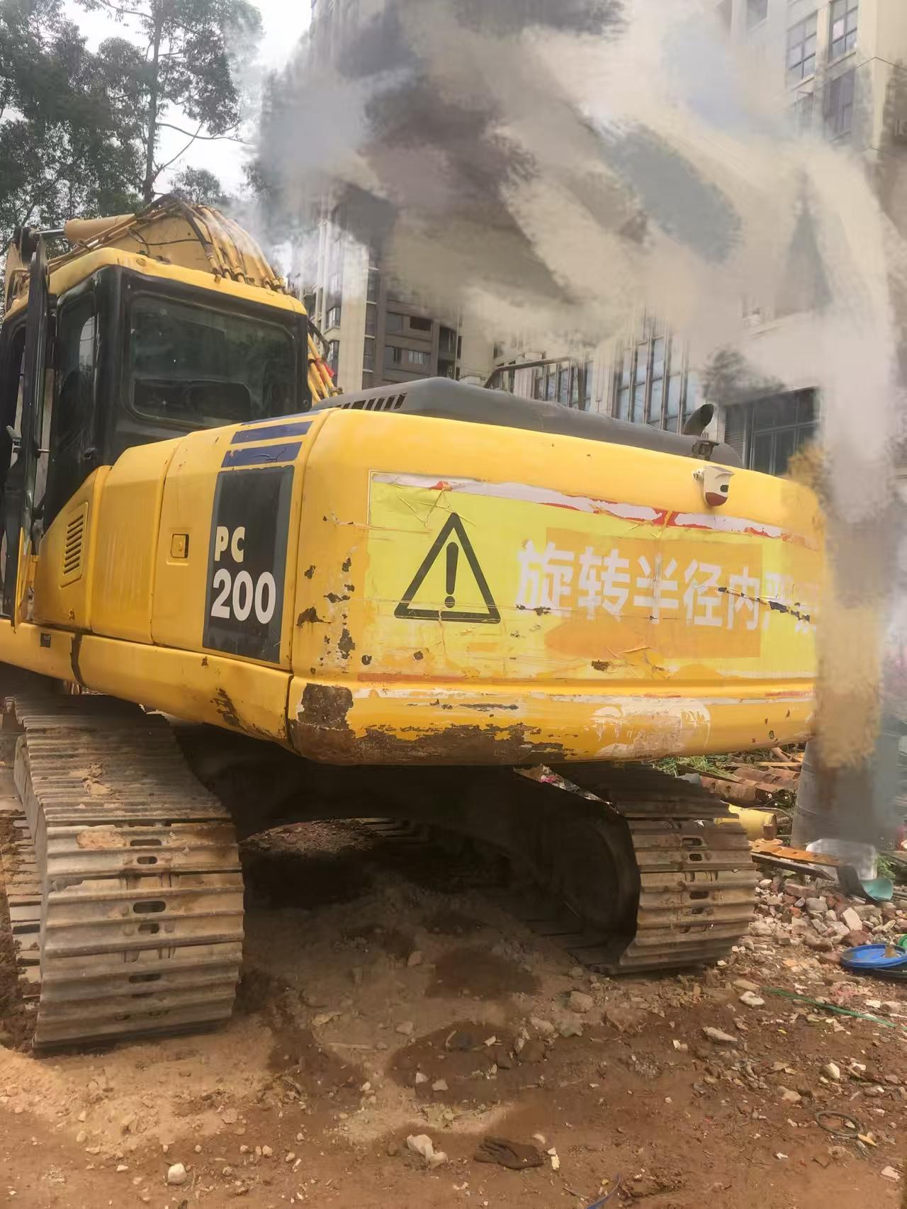 Used Komatsu PC200-7 Excavator 2016 Model / 2