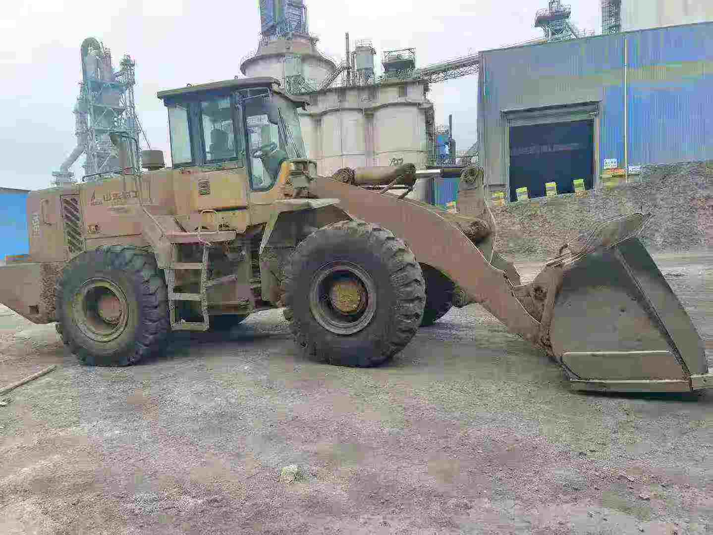 Buy SDLG L956 Used Loader
