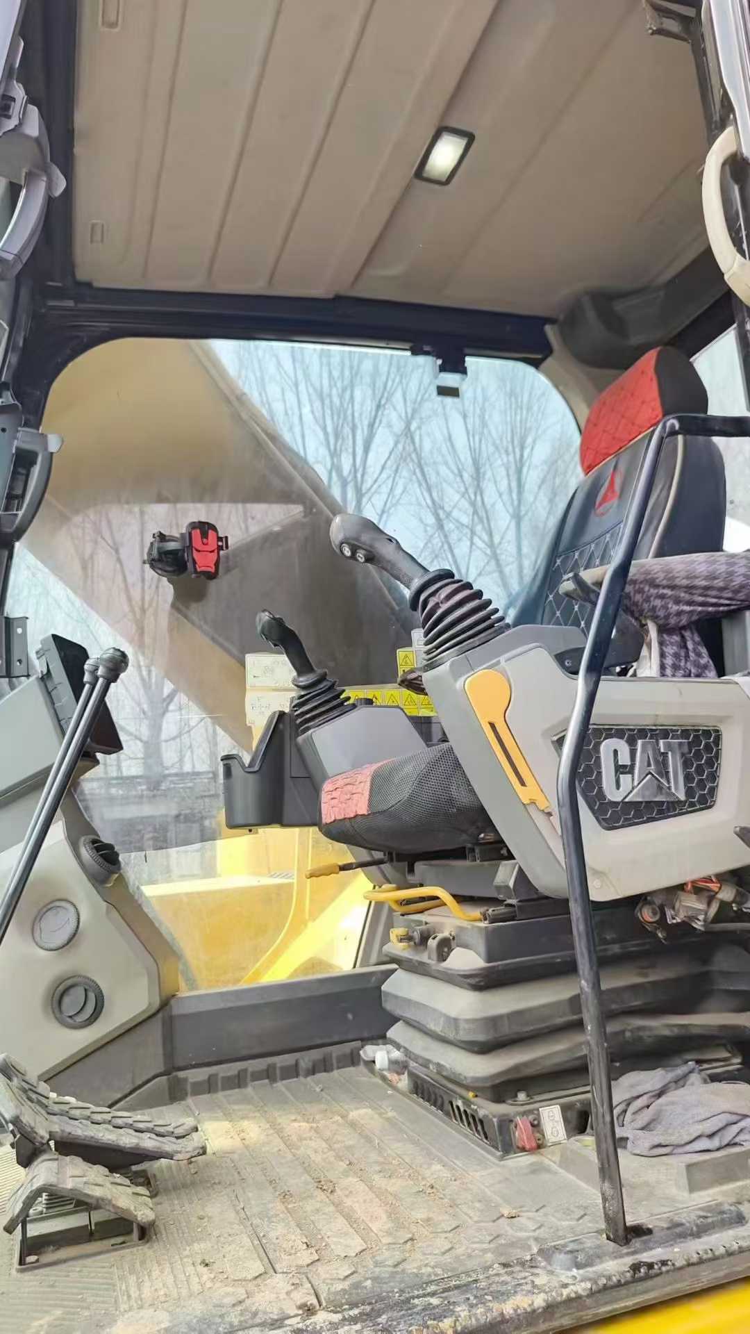 Used Caterpillar 330B Excavator 2020 Model / 5