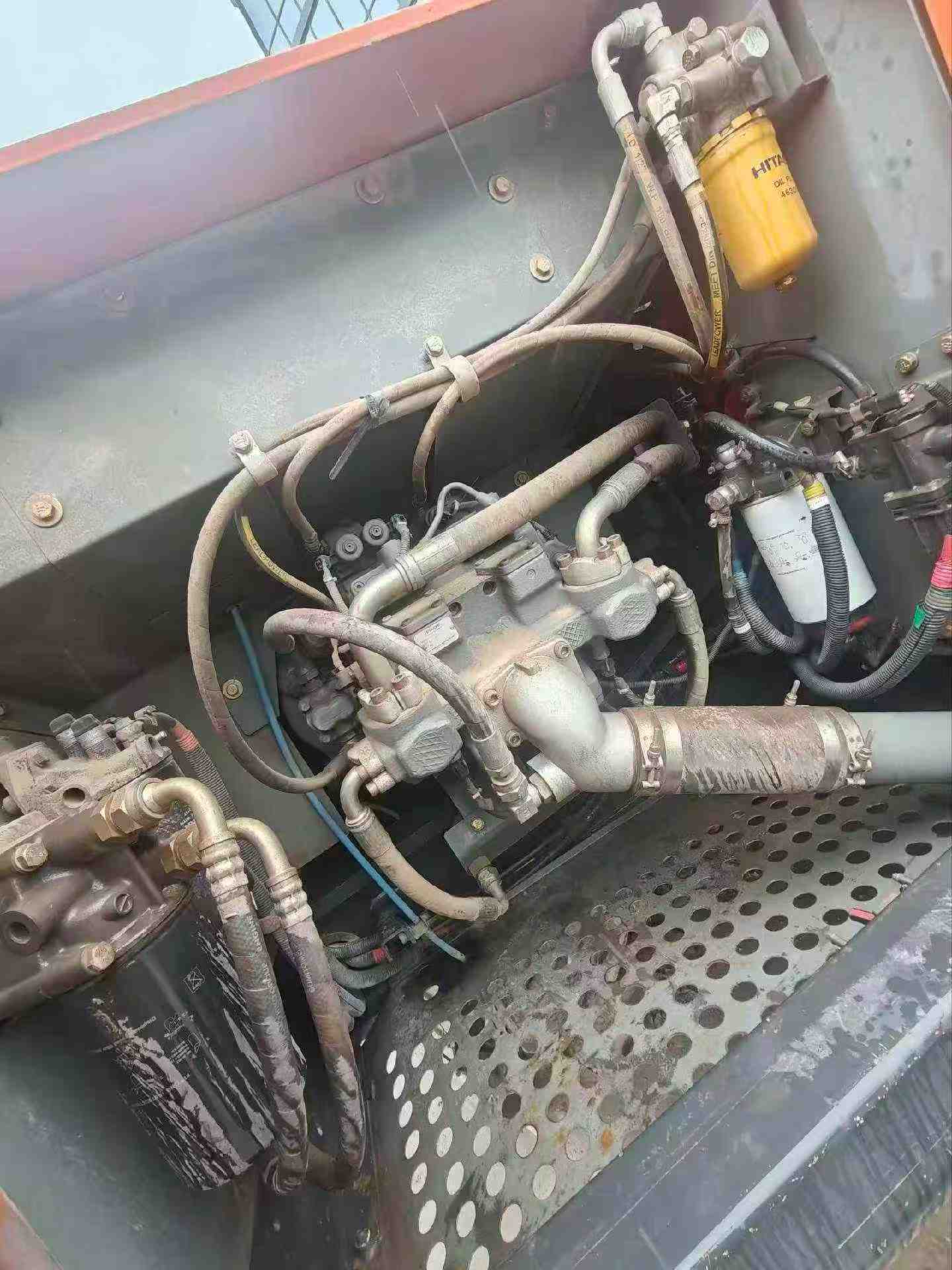 Used Hitachi EX200-5 Excavator 2021 Model / 4