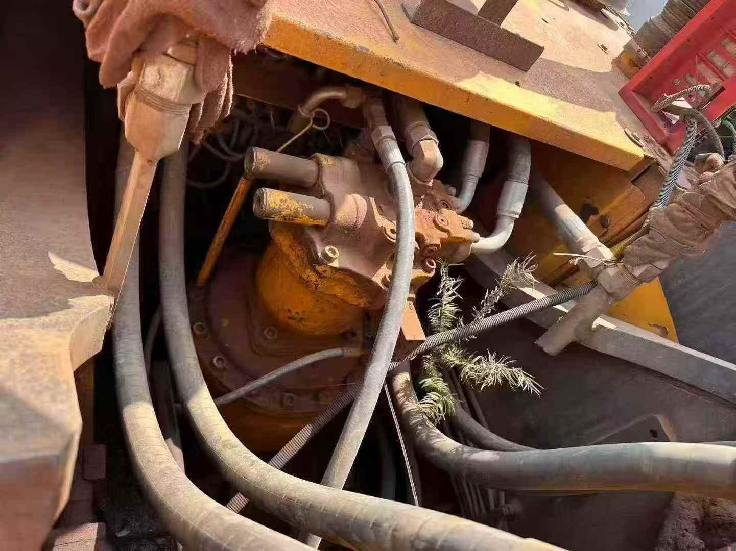 Used Sany SY365C Excavator 2013 Model / 4