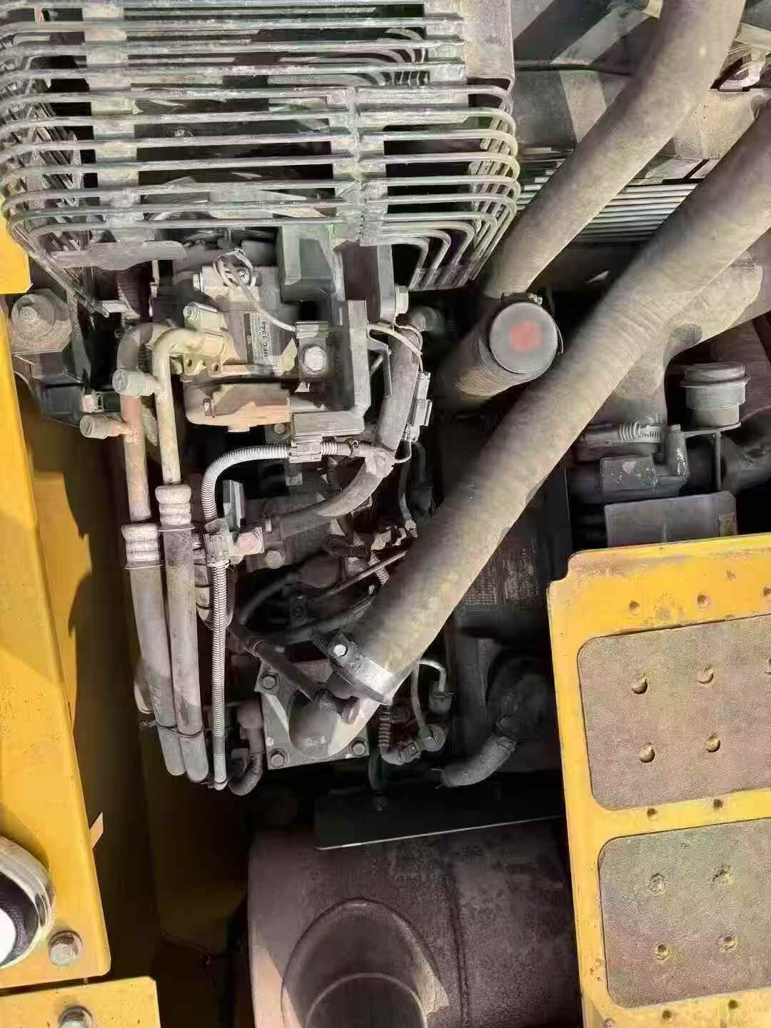 Used Komatsu PC130-8 Excavator 2019 Model / 2