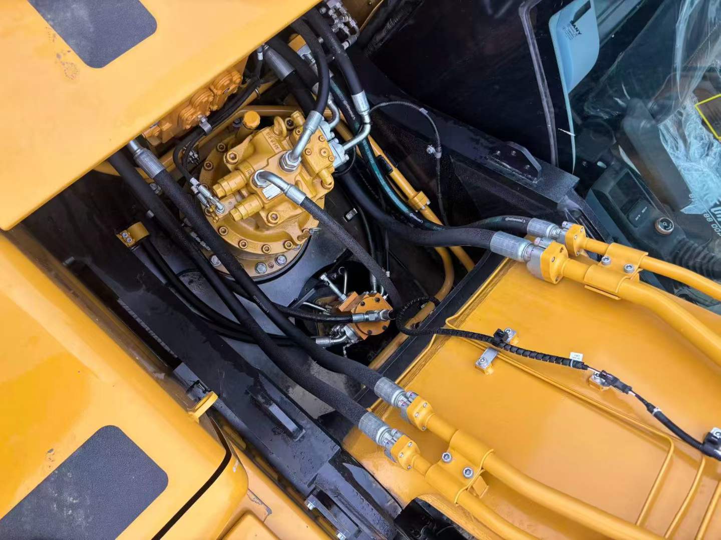 Used Sany SY245H Excavator 2025 Model / 6