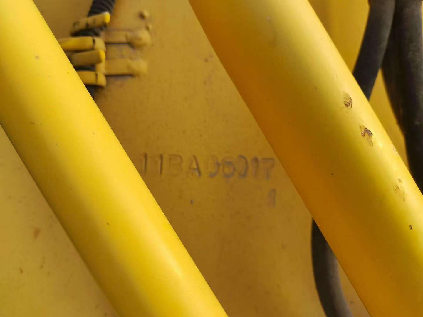 Used Komatsu PC210 Excavator 2011 Model / 3