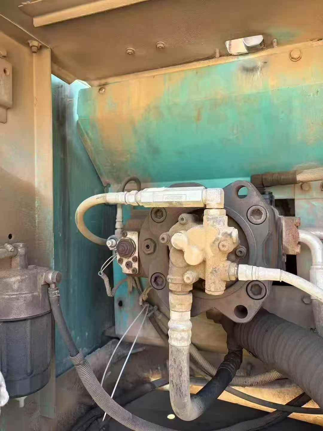 Used Kobelco SK250-6 Excavator 2010 Model / 6