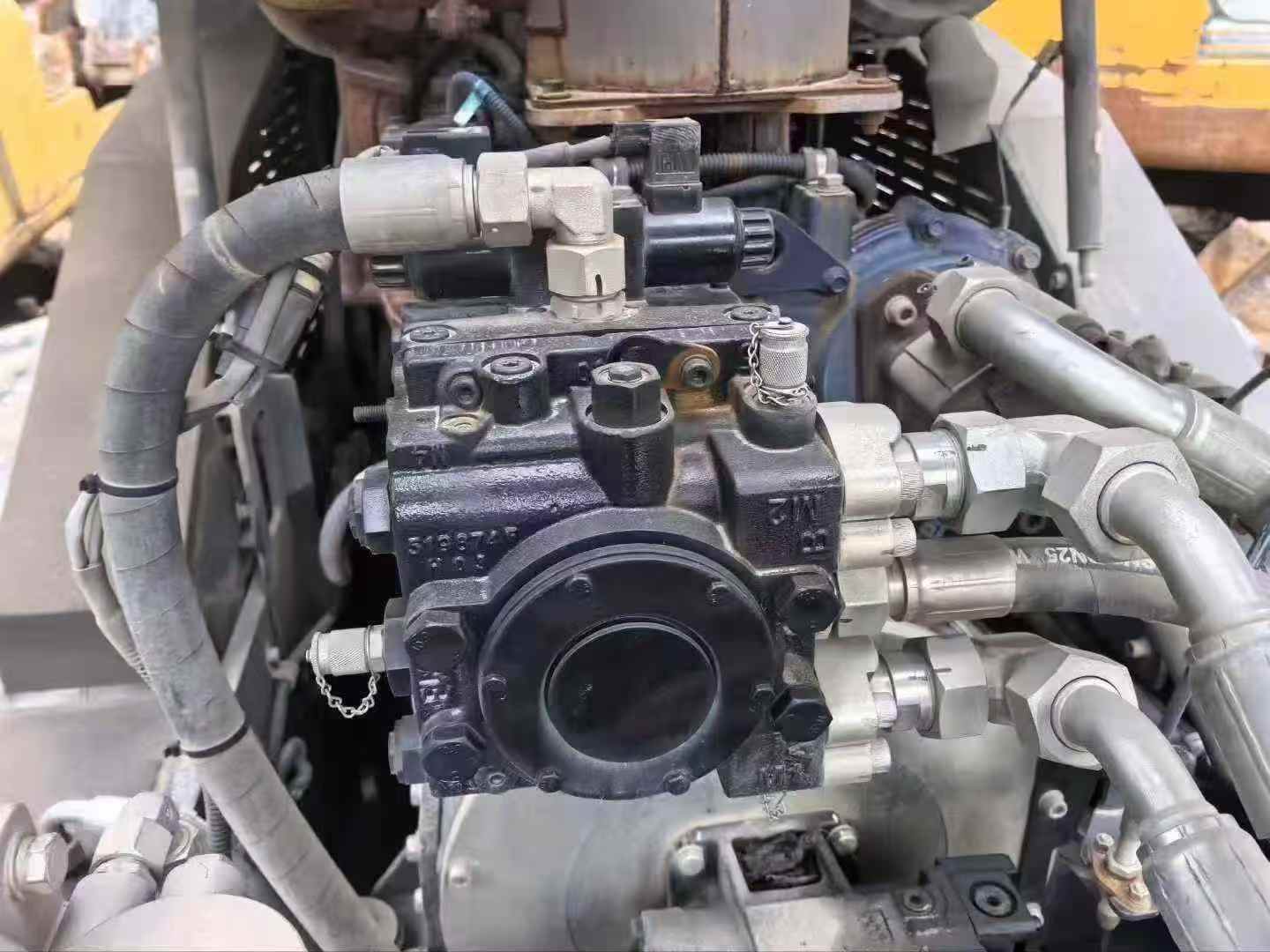 Used Sany SY220C Excavator 2020 Model / 6