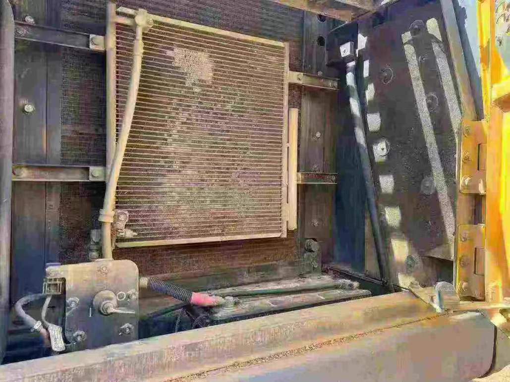 Used Volvo EC200 Excavator 2018 Model / 7