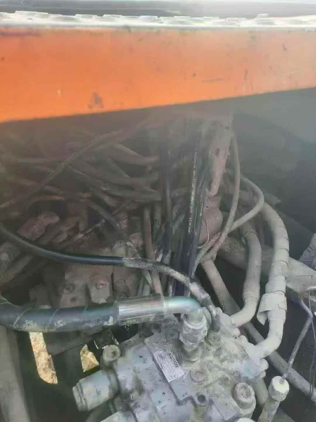 Used Hitachi EX200 Excavator 2016 Model / 3