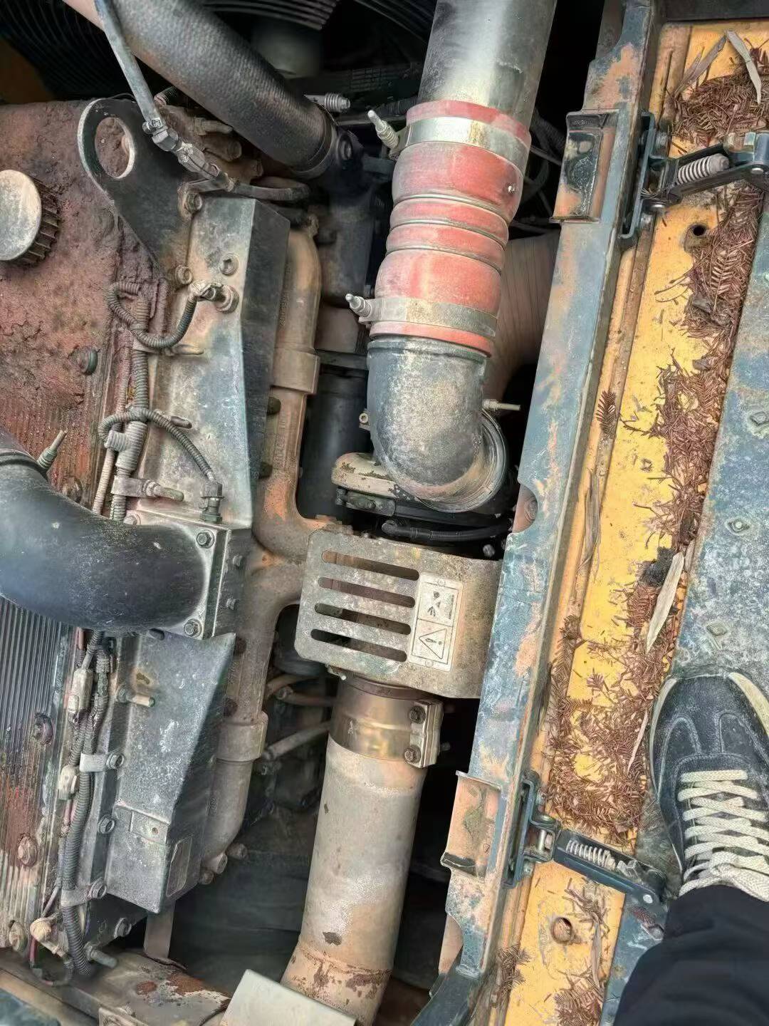 Used Hyundai R485LVS Excavator 2016 Model / 8