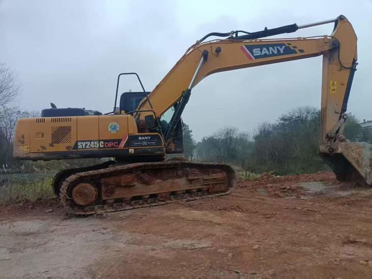 Buy Sany SY205C Used Excavator / 1