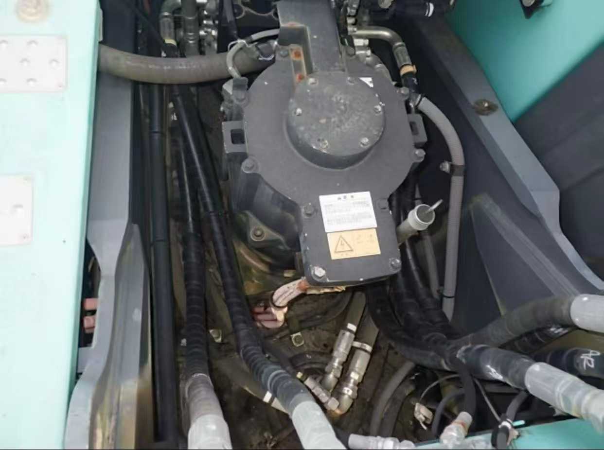 Used Kobelco SK200 Excavator 2017 Model / 5